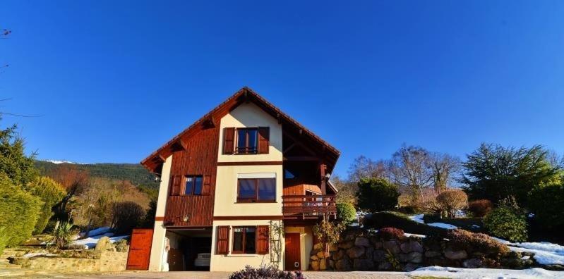 Bed and Breakfast Eco-Logis Mad'In Belledonne Theys Exterior foto